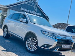 Bild des Angebotes Mitsubishi Outlander Diamant Edition *1. HAND*NAVI*KAMERA*