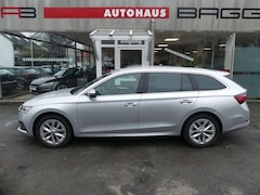 Bild des Angebotes Skoda Octavia Combi Style AUTOMATIK AMBIENTE