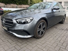 Bild des Angebotes Mercedes-Benz E 200 E Limo.  Avangarde Navi Ambiente SHZ  LED