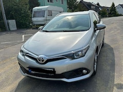 Bild des Angebotes Toyota Auris Auris 1.2 Turbo Team Deutschland