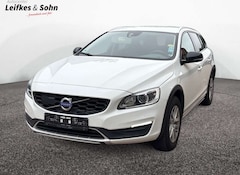 Bild des Angebotes Volvo V60 Cross Country D3 Geartronic Kinetic