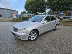 Bild des Angebotes Mercedes-Benz C 180 C-Klasse Kompressor Automatik Classic