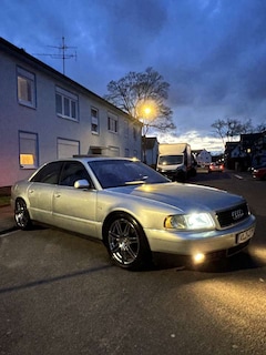 Audi A8 V8 Xenon Automatik 3.7 quattro Solardach