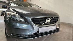 Bild des Angebotes Volvo V40 Summum Leder Tempo Xenon Klimaaut.
