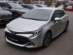 Bild des Angebotes Toyota Corolla Hybrid Team D inkl. Technik-Paket
