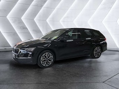 Bild des Angebotes Skoda Octavia Combi Selection 2.0 TDI DSG AHK PANO 360°