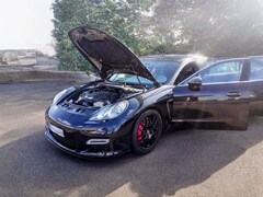 Bild des Angebotes Porsche Panamera Turbo PDK