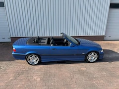 Bild des Angebotes BMW M3 Cabrio 6-Gang Handschalter/Estorilblau/Hardtp