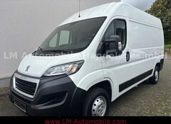 Bild des Angebotes Peugeot Boxer Kasten 335 L2H2 Pro BlueHDi 130 S*Sortimo*