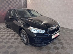 Bild des Angebotes BMW 116 i Lim.*SPORT LINE*ACC-R.KAM-PANO-AHK-LED-LM