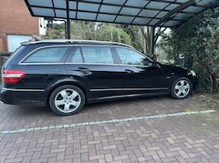 Bild des Angebotes Mercedes-Benz E 350 E 350 CDI (212.223)