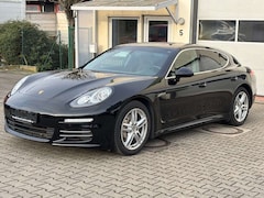 Bild des Angebotes Porsche Panamera 4 S /19"TurboAlu/Bose/Bi Xenon/Luftfederung/MwSt!
