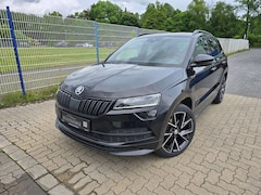 Bild des Angebotes Skoda Karoq 2.0 TDI DSG Sportline 4x4 °PANO°StHz°AHK°