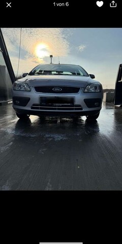 Bild des Angebotes Ford Focus Ghia
