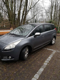 Bild des Angebotes Peugeot 5008 HDI FAP 150 Family
