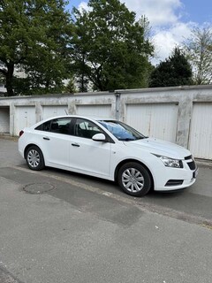 Bild des Angebotes Chevrolet Cruze 1.6 LS