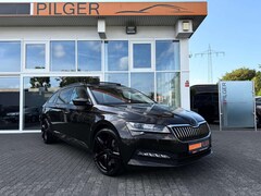 Bild des Angebotes Skoda Superb 2.0TSI*PDC*Lhz*Pano*Leder*Shz+A/C*20Zoll