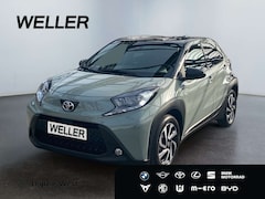 Bild des Angebotes Toyota Aygo X Teamplayer *ACC*CarPlay*SHZ*RCam*DAB*LMF*