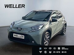 Bild des Angebotes Toyota Aygo X Teamplayer *ACC*CarPlay*SHZ*RCam*DAB*LMF*