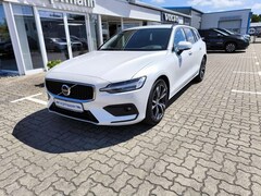 Bild des Angebotes Volvo V60 B4 Benzin Core / AHK / ACC / BLIS