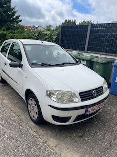 Bild des Angebotes Fiat Punto 1.2 8V Dynamic