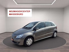 Bild des Angebotes Mercedes-Benz B 150 *SHZ*PDC v+h*2-ZONEN KLIMA*NSW*RADIO-CD