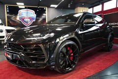 Bild des Angebotes Lamborghini Urus FULL CARBON KERAMIK PANO 360 B&O 23Z