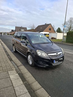 Bild des Angebotes Opel Zafira 1.9 CDTI Sport