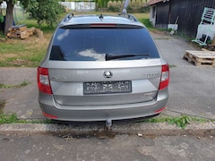 Bild des Angebotes Skoda Superb Superb Combi 1.6 TDI GreenLine