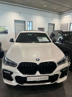 Bild des Angebotes BMW X6 M M50d/GARANTIE/CARBON/MASSAGESITZE/VOLLAUSSTATTUNG