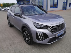 Bild des Angebotes Peugeot 2008 Hybrid 145 GT Navi/LED/SHZ/360-Grad