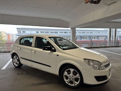 Opel Astra 1.6