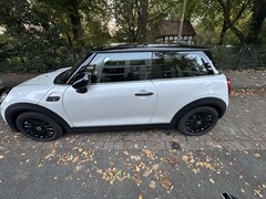 Bild des Angebotes MINI Cooper SE Electric Trim