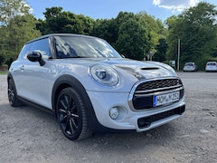 Bild des Angebotes MINI Cooper S Aut. Seven Chili