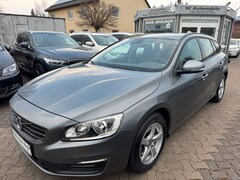 Bild des Angebotes Volvo V60 Kombi D2 Kinetic