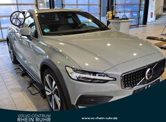 Bild des Angebotes Volvo V60 Cross Country B4 AWD  PLUS FAP+PANO+LM19