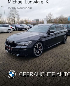 Bild des Angebotes BMW 550 M550i xDrive A Sportpaket Head-Up HK HiFi DAB
