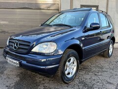 Bild des Angebotes Mercedes-Benz ML 320 Aut Leder PanoD AHK 1 Hand