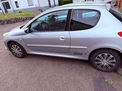 Bild des Angebotes Peugeot 206 206+ HDi eco 70 FAP Generation