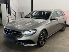 Bild des Angebotes Mercedes-Benz E 300 d 4M T Avantgarde *Airmatic*Fahrdynamik-Sitze