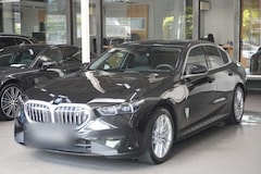 Bild des Angebotes BMW i5 Lim. eDrive40 LED HUD Driving Assistant Prof. 36