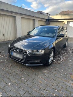Bild des Angebotes Audi A4 Mit Austauschmotor 100.000 Km