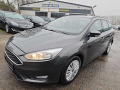 Bild des Angebotes Ford Focus Turnier 1.0 EcoBoost Start-Stopp-System SYNC Editi