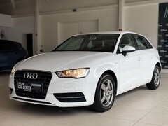 Bild des Angebotes Audi A3 Sportback attraction