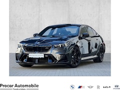 Bild des Angebotes BMW M5 Limousine PA+ DA Prof Pano HuD Lhz Sitzbl. 20"LM