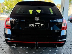 Bild des Angebotes Skoda Octavia 2.0 TDI DSG RS Combi