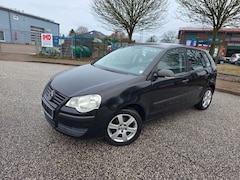 Bild des Angebotes VW Polo IV United-1 HAND-KLIMA-TÜV NEU
