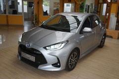 Bild des Angebotes Toyota Yaris Hybrid 5-Türer 1.5 VVT-i Team Deutschland NAVI, Ga