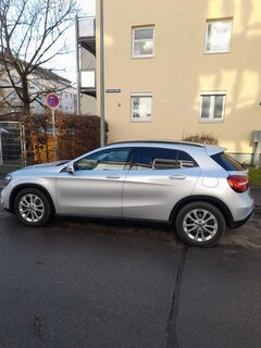 Bild des Angebotes Mercedes-Benz GLA 220 GLA 220 4Matic 7G-DCT
