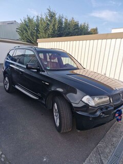 Bild des Angebotes BMW X3 3.0i